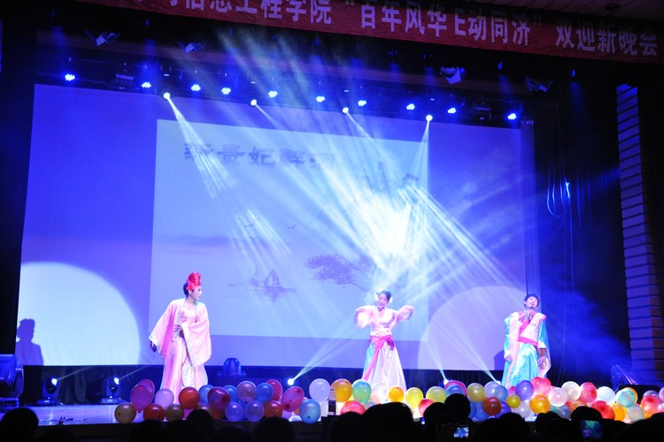 台湾av