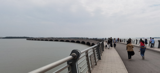 台湾av