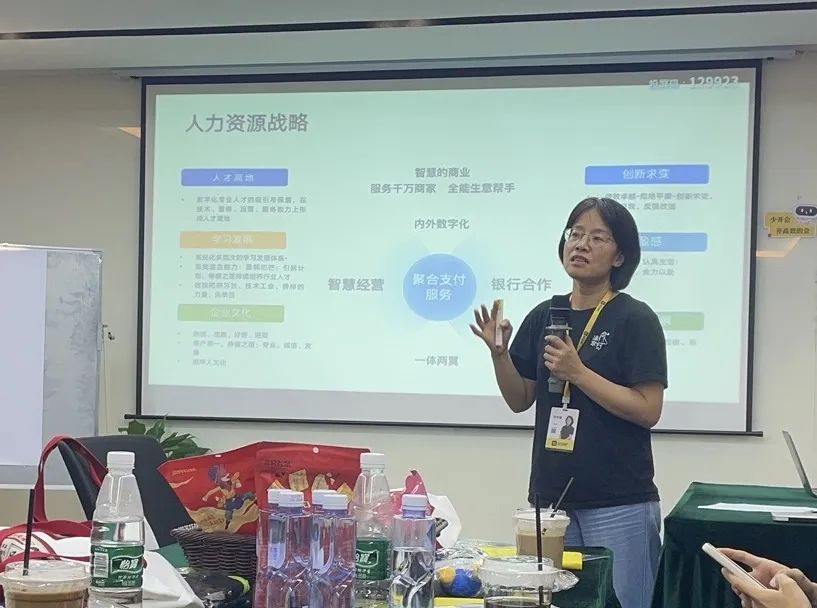 台湾av