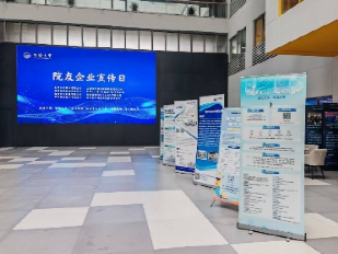 台湾av