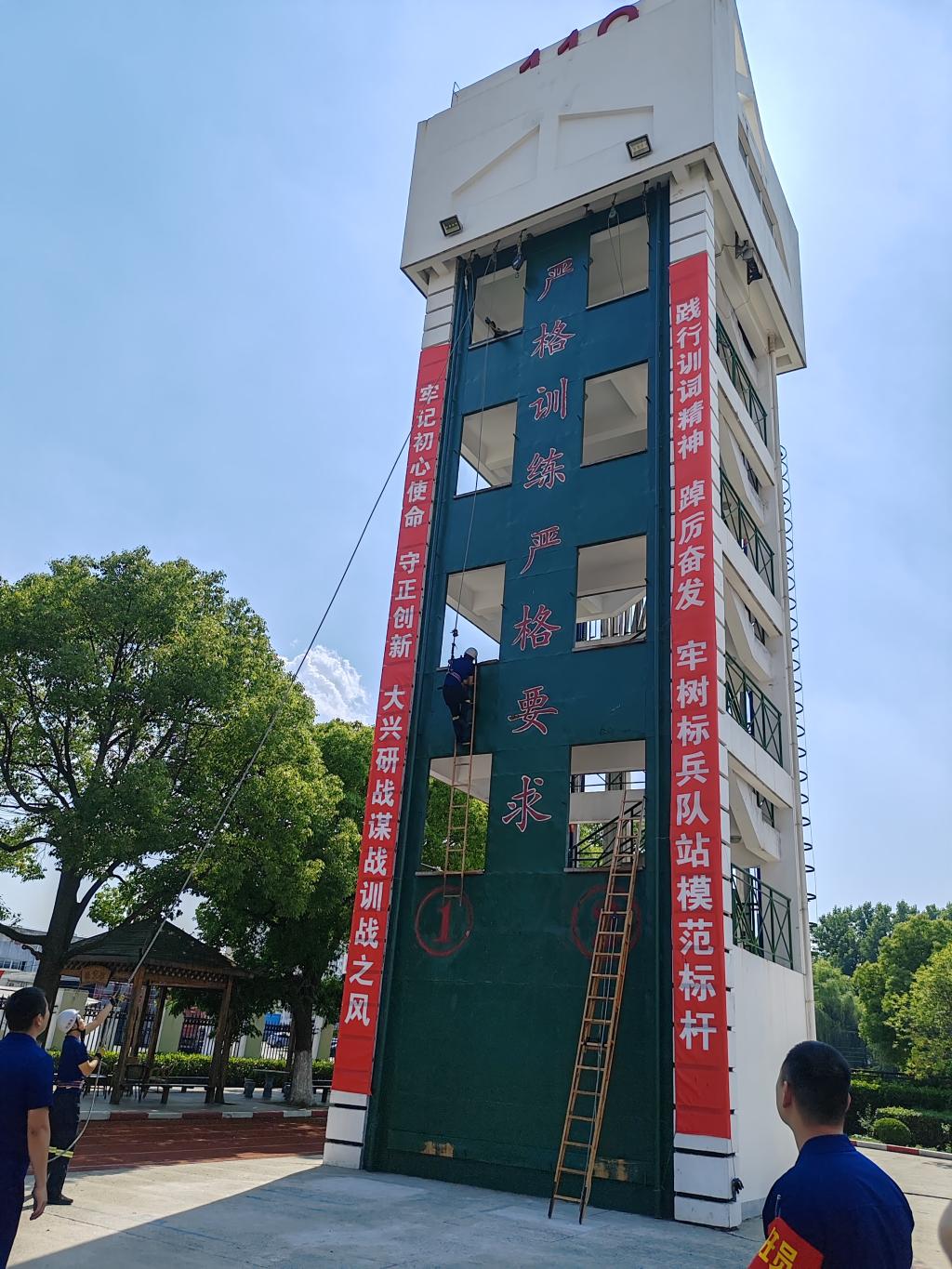 台湾av