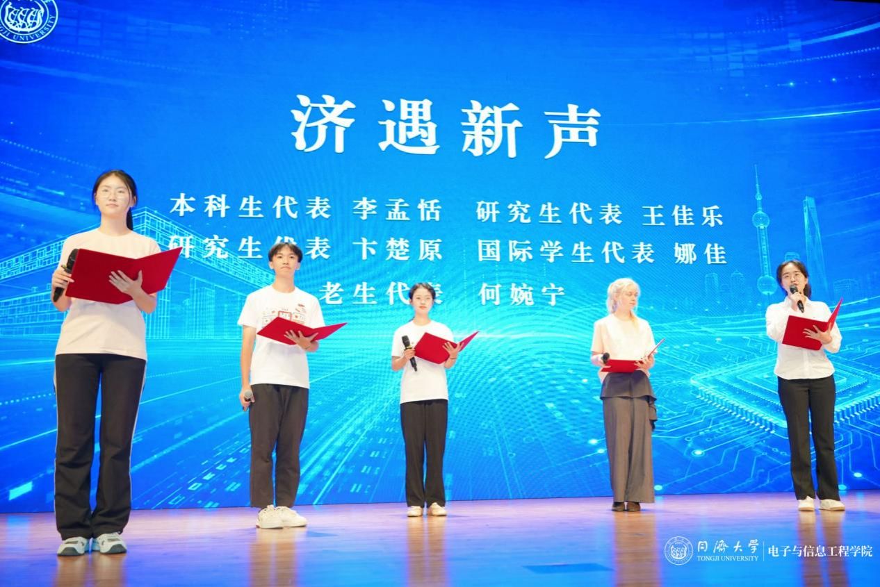 台湾av